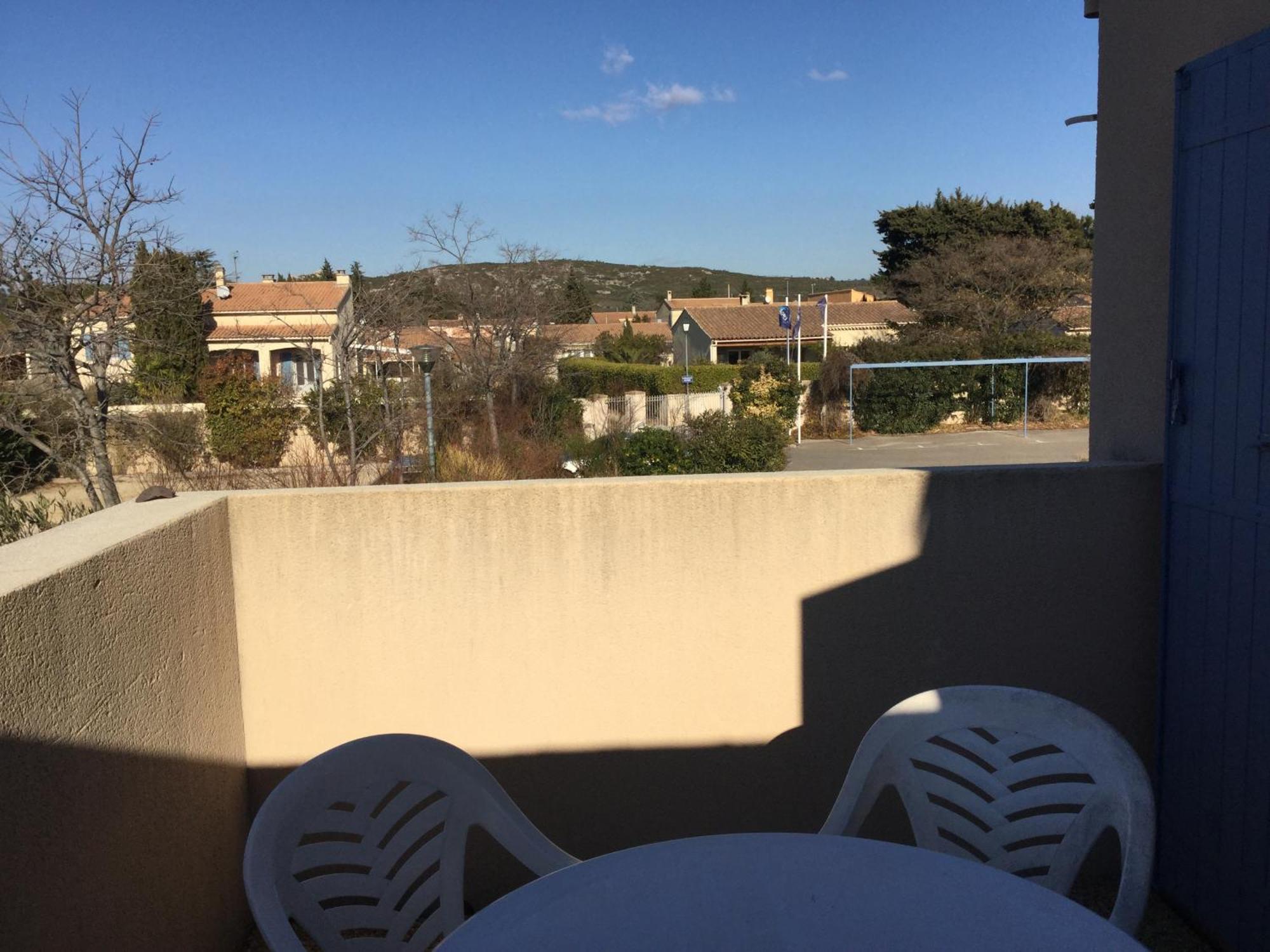 Gîte Climatisé 2 à 4 personnes, dans Résidence Vacances avec Piscine Chauffée, à Mouriès au coeur du Parc Naturel Régional des Alpilles, LS1-294 OUCEAN Mouries Exterior foto