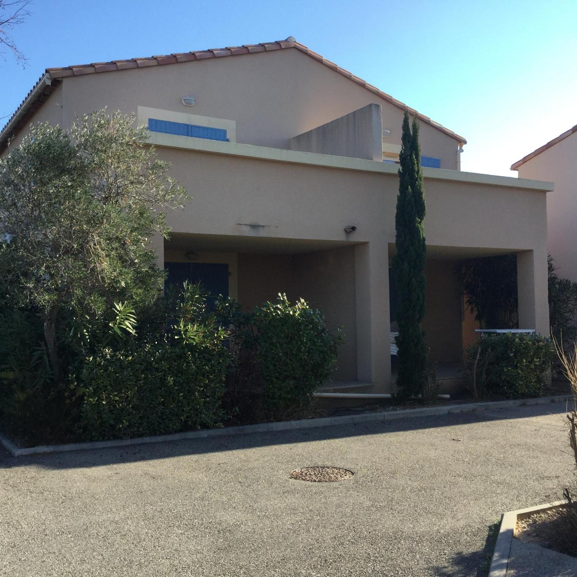 Gîte Climatisé 2 à 4 personnes, dans Résidence Vacances avec Piscine Chauffée, à Mouriès au coeur du Parc Naturel Régional des Alpilles, LS1-294 OUCEAN Mouries Exterior foto